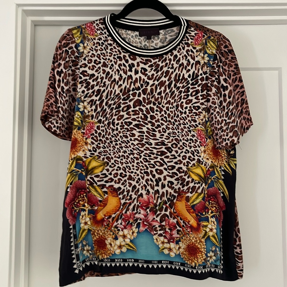 HALE BOD tee amazing  🐆print 👍🏻 condition